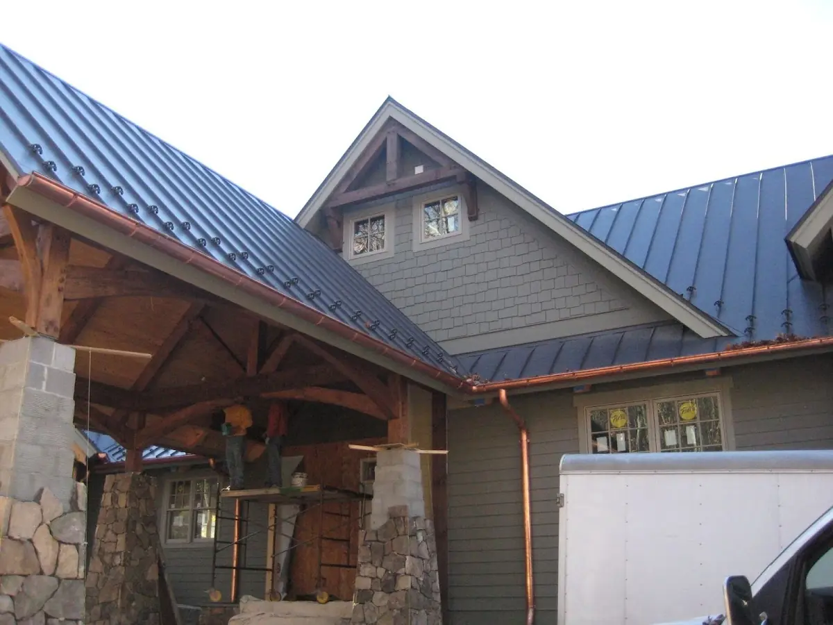 Craftsman Roofing team delivering quality roofing work in Midvale